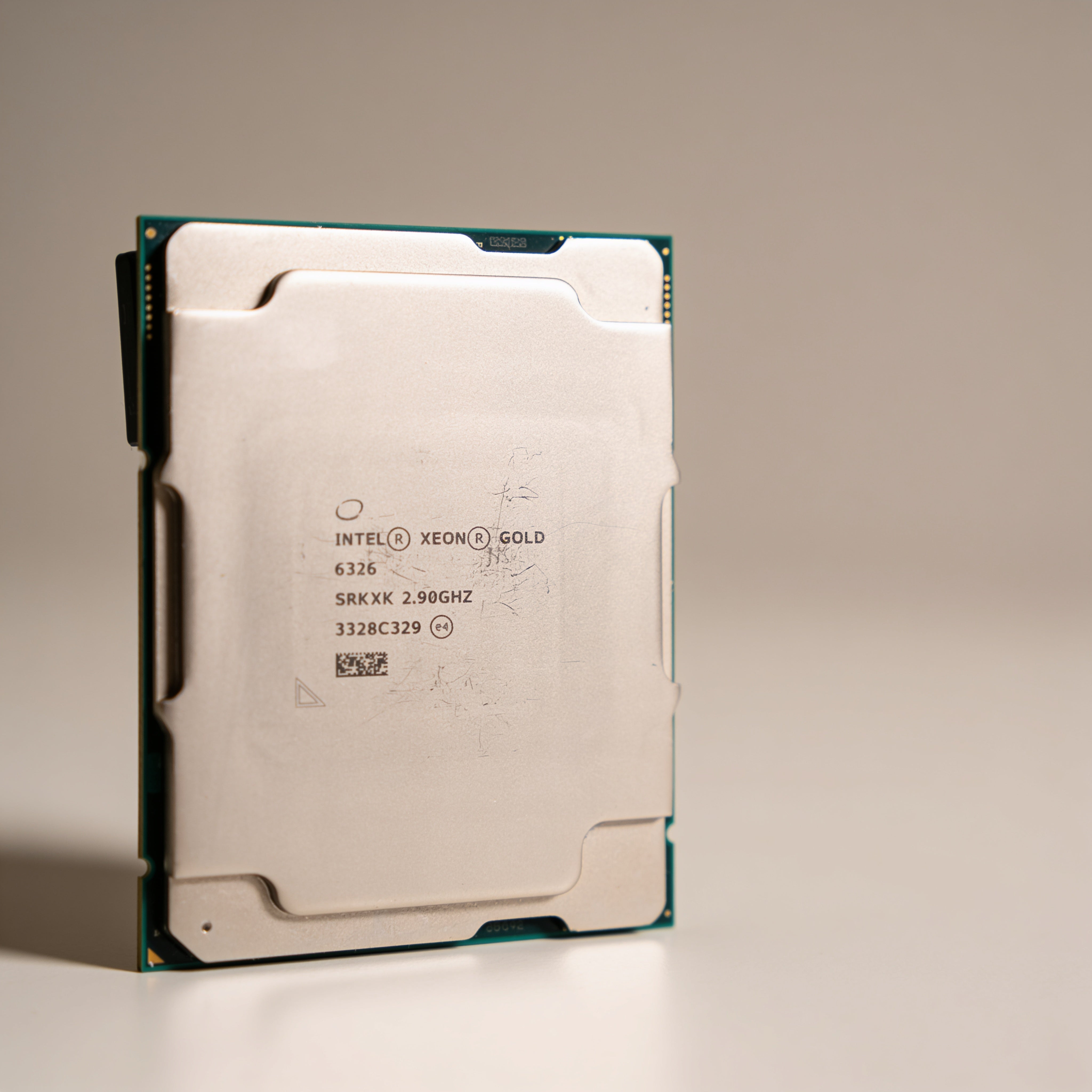 Intel Xeon Gold 6326 2.9GHz 16-core server processor