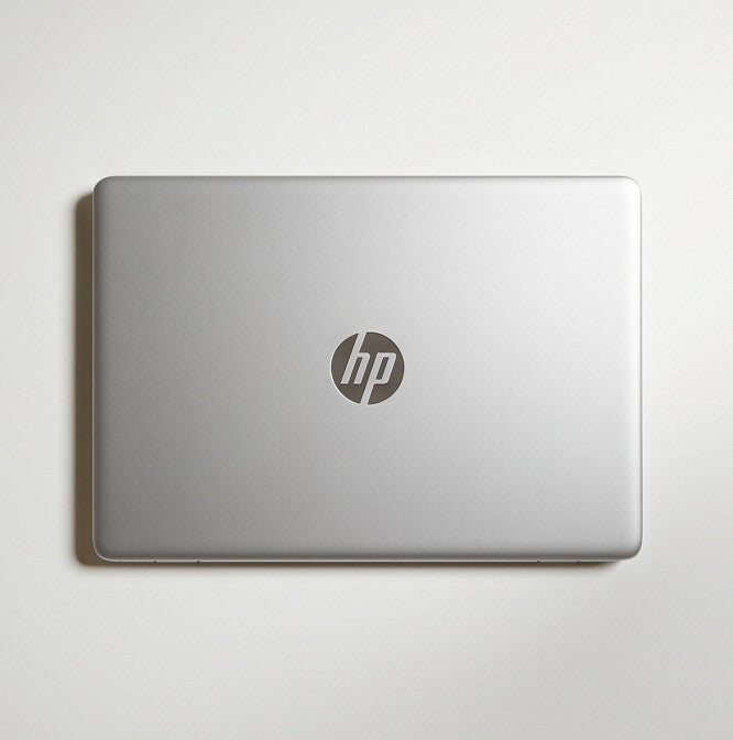 HP 14-ck0517sa laptop, side view