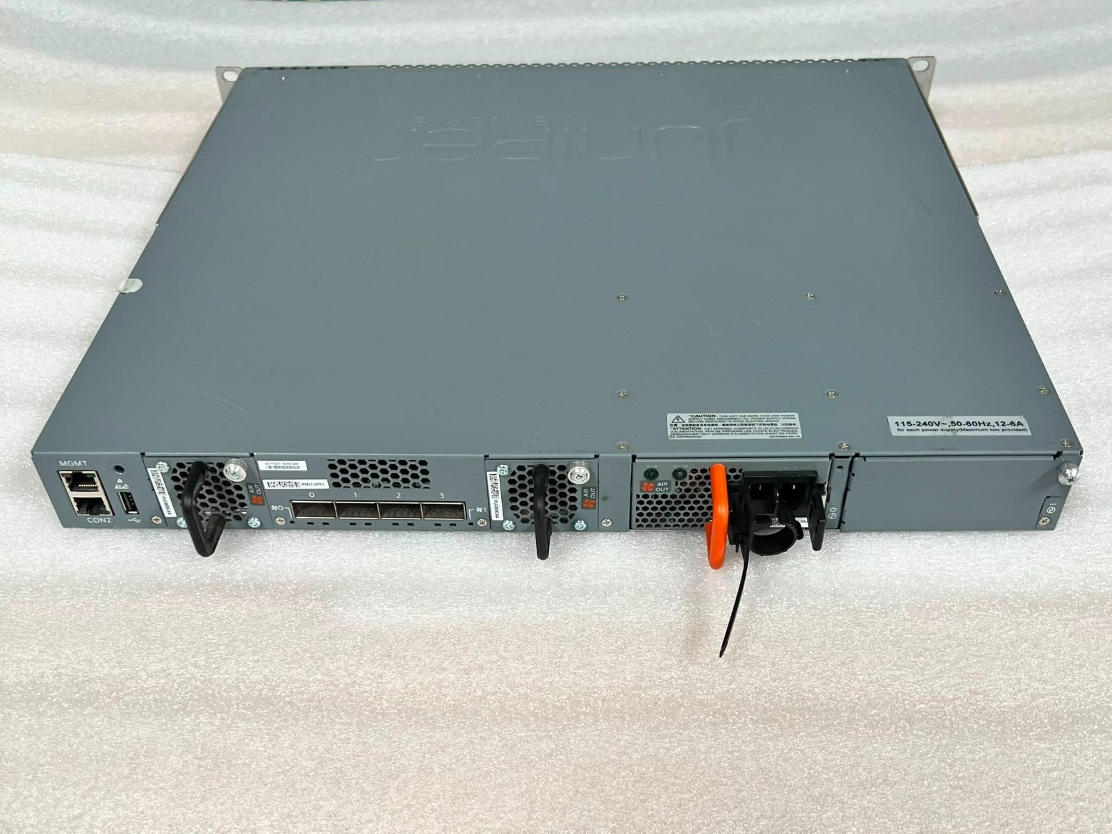 Juniper EX4300-48P switch front ports