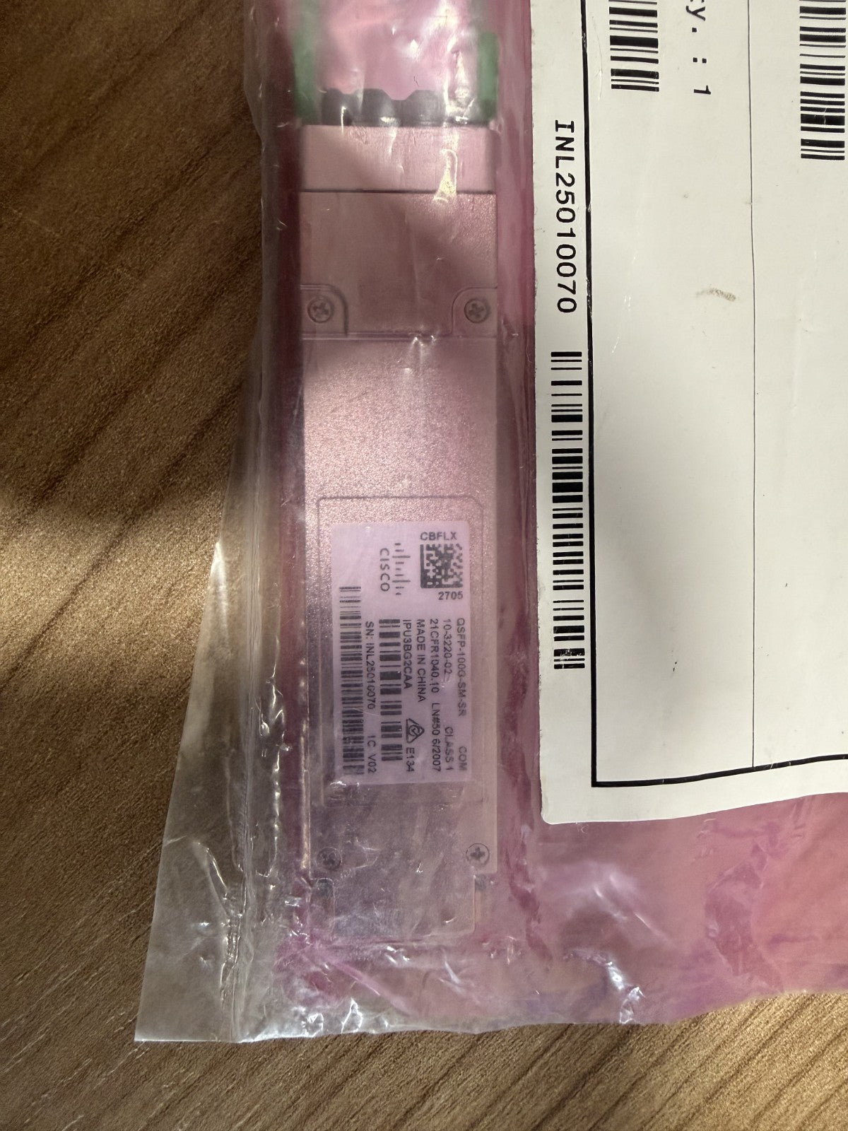 Cisco QSFP-100G-PSM4-S - serial and product code label detail