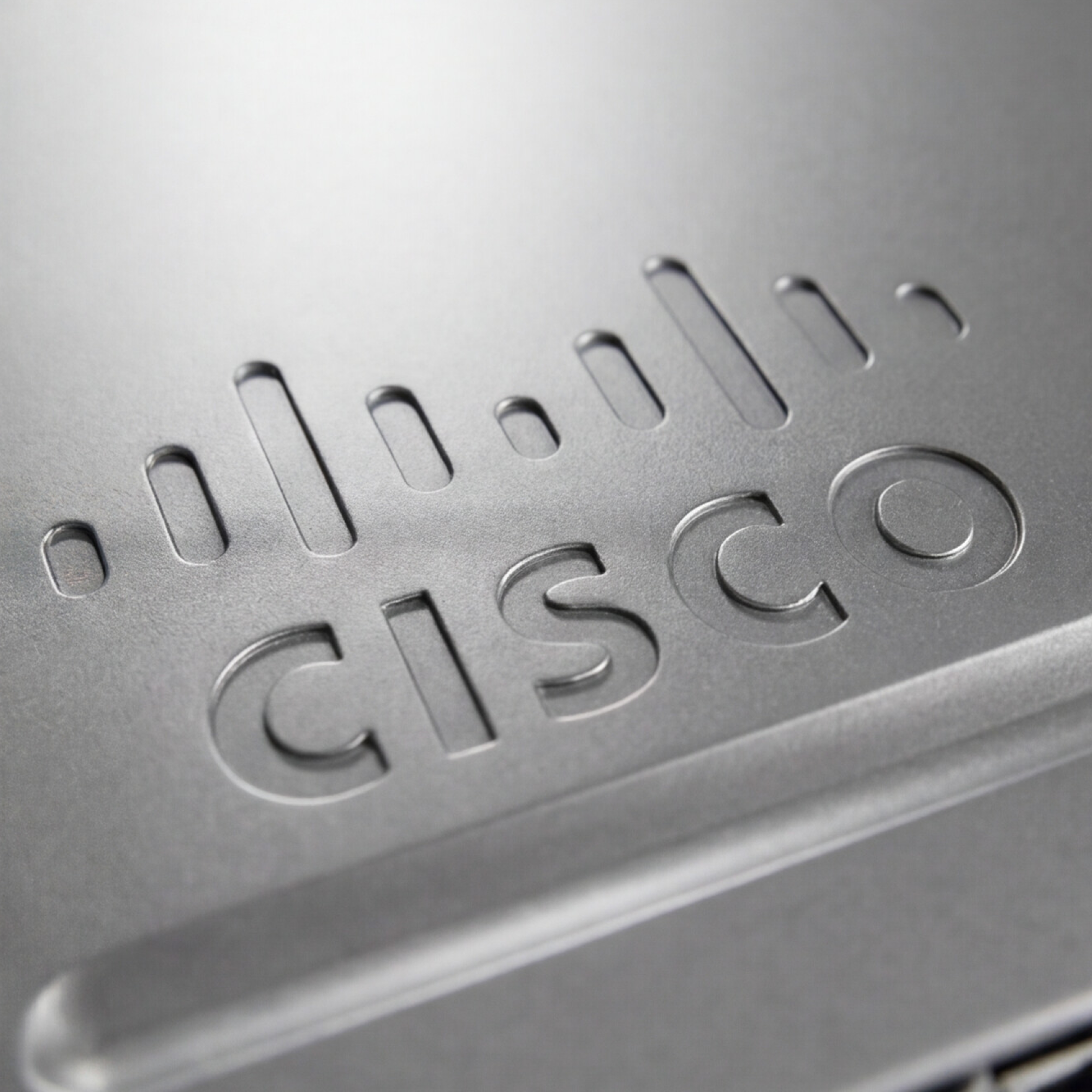 Refurbished Cisco Catalyst 9300 24-port PoE+ network switch (C9300-24P-E)