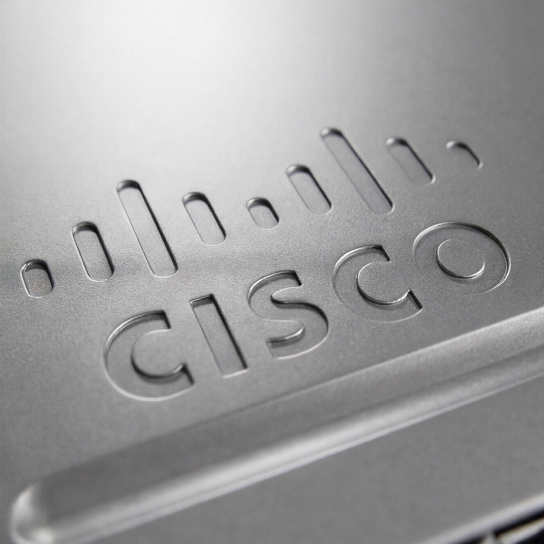 Refurbished Cisco Catalyst 9300 24-port PoE+ network switch (C9300-24P-E)